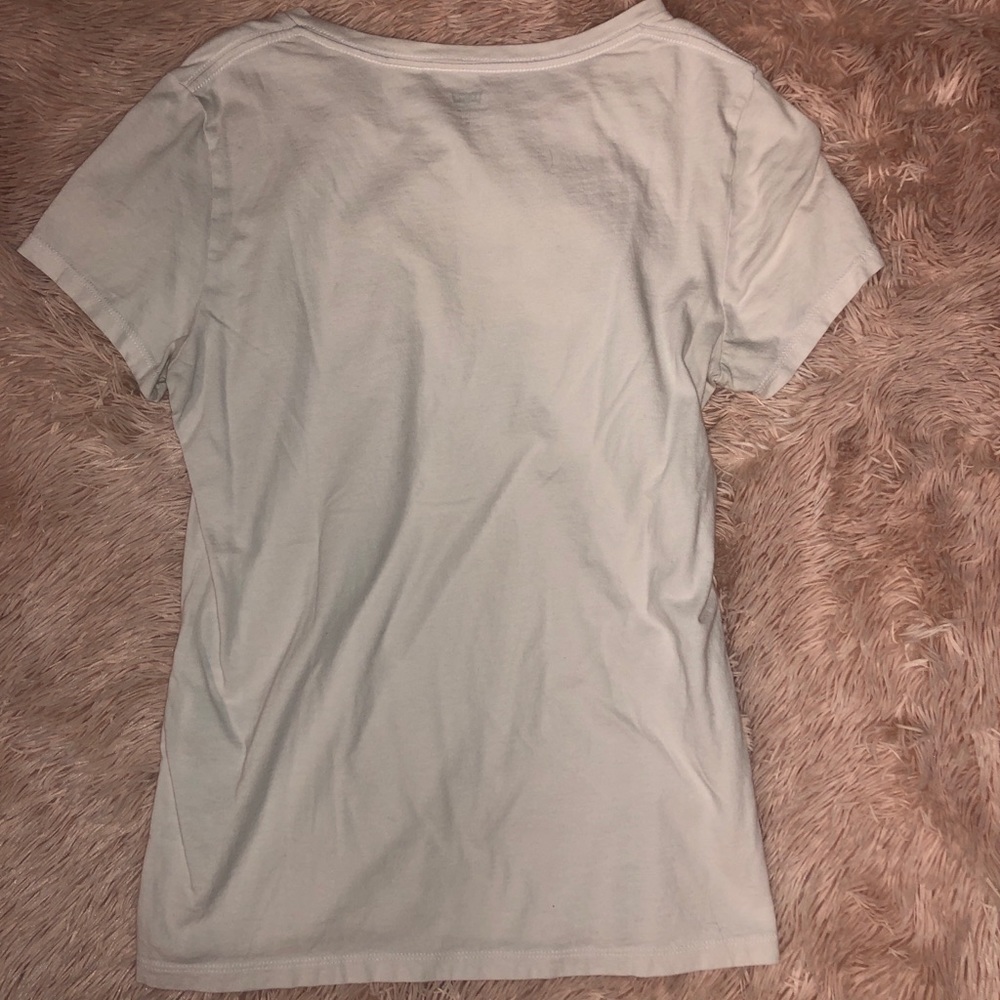 Levi’s Top - Picture 3 of 3
